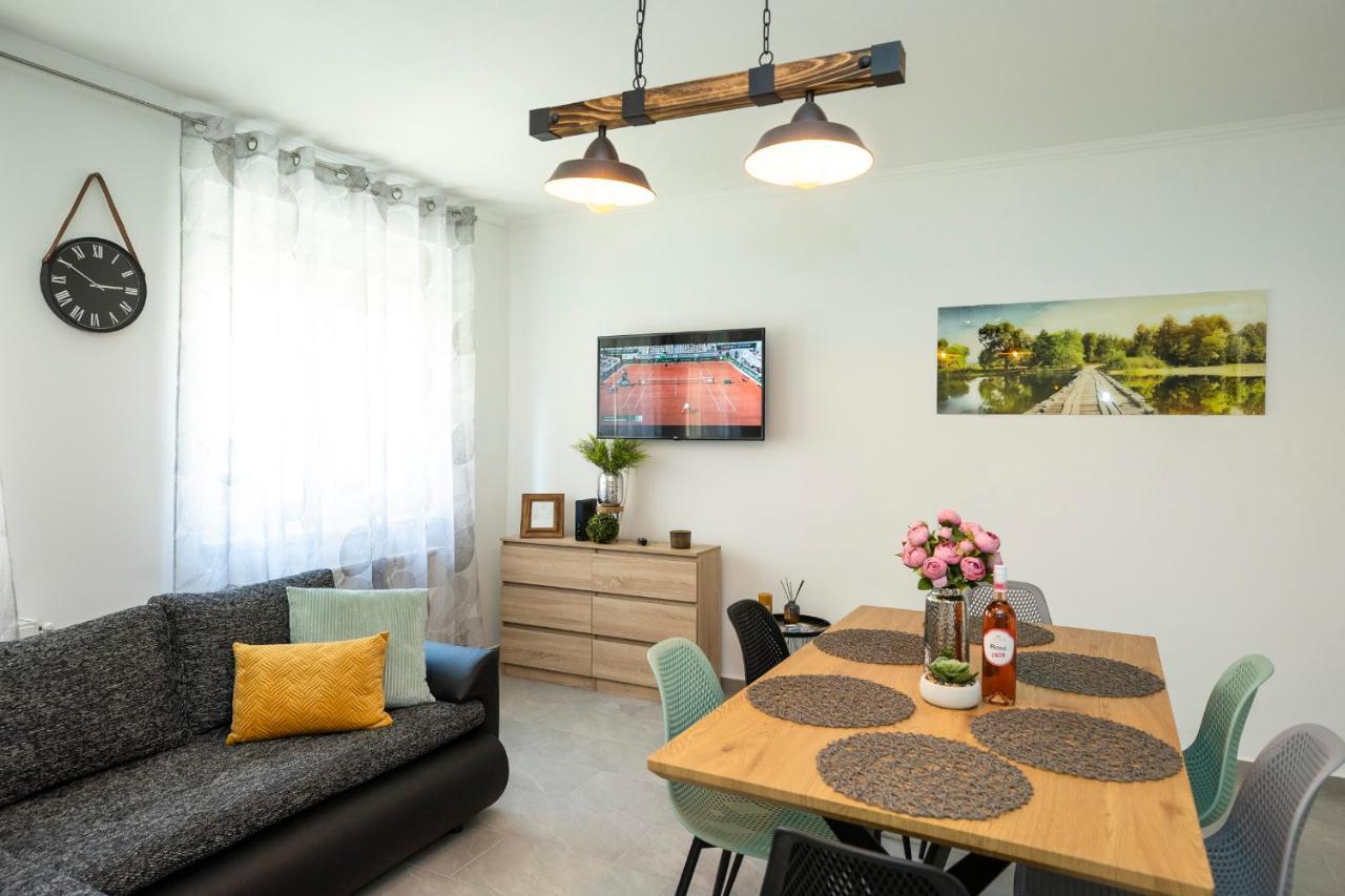 Апартаменти Zsendulo Apartman Еґер Екстер'єр фото